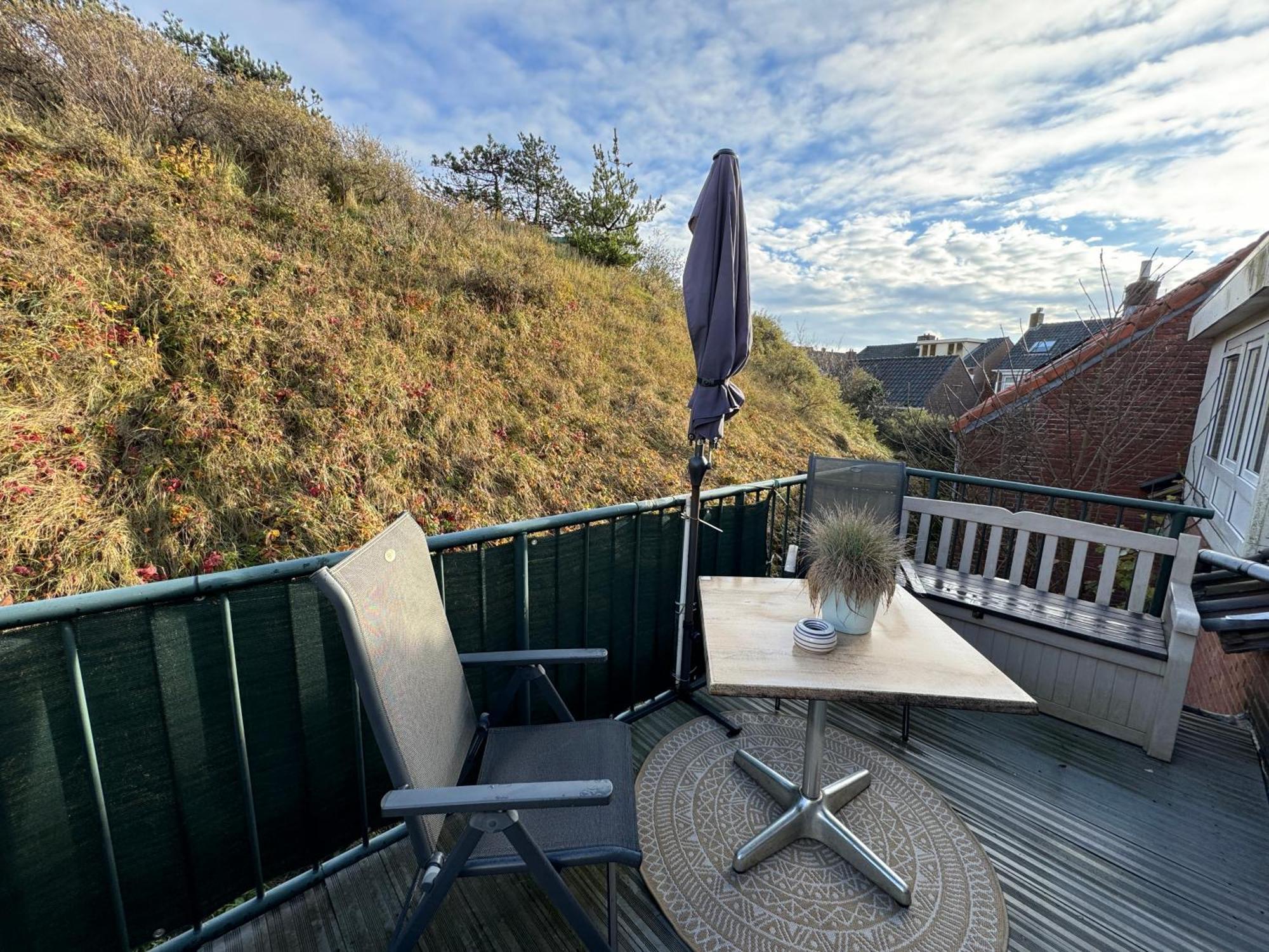 Vakantiehuisje Aan Zee Met Dakterras Rust En Strand 250 M Egmond aan Zee Bagian luar foto