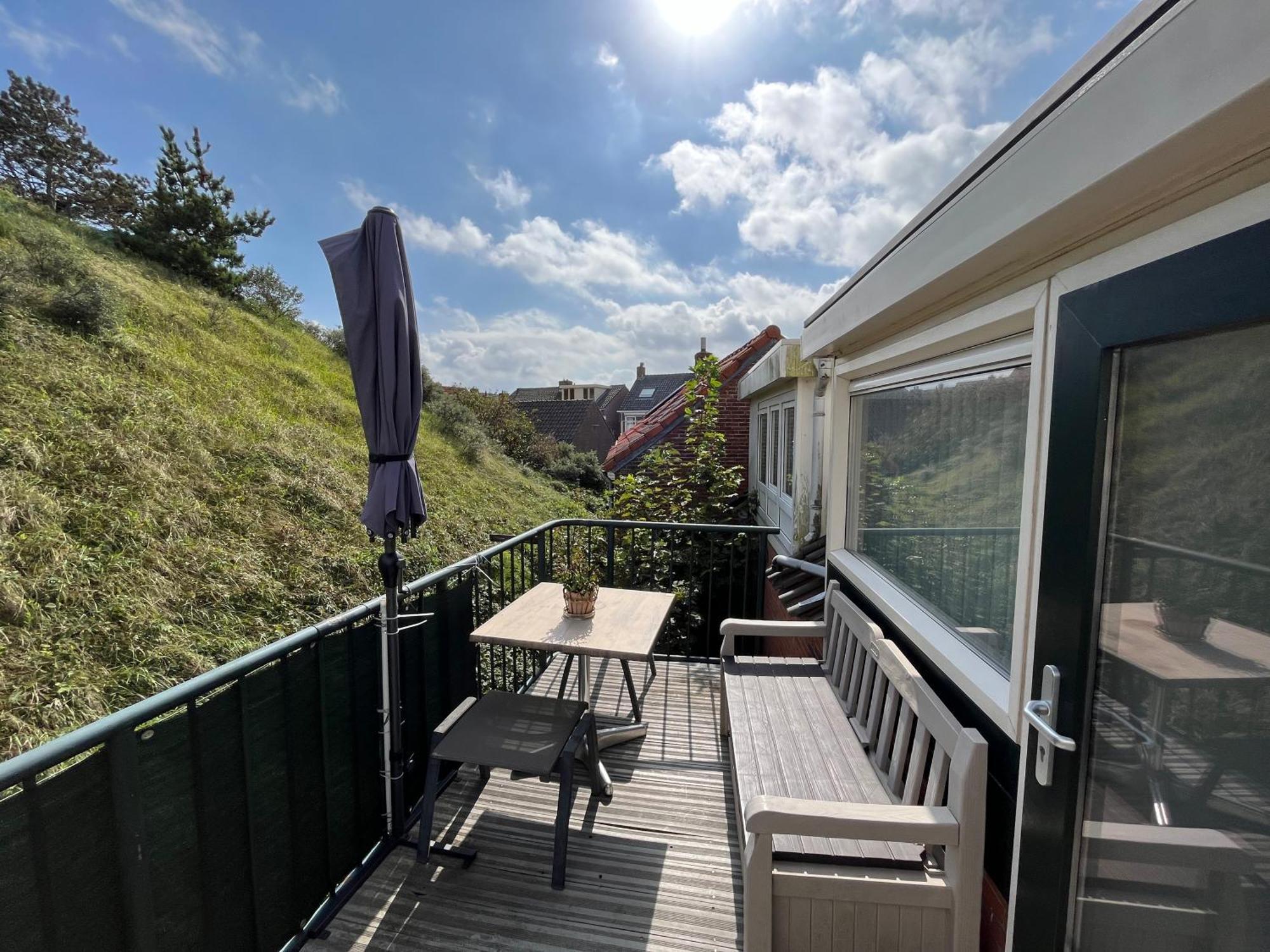 Vakantiehuisje Aan Zee Met Dakterras Rust En Strand 250 M Egmond aan Zee Bagian luar foto